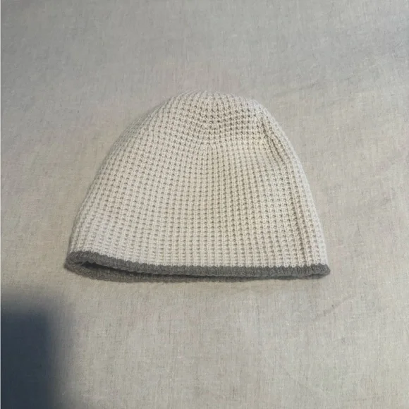 ‼️ Last Chance ‼️ NWT ⭐️ Madewell REVERSIBLE BEANIE IN SOFTWOOL - Picture 4 of 6